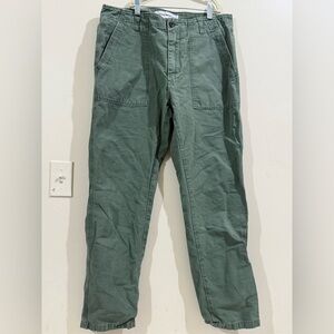 DEPARTMENT FIVE Relaxed Olive Cargo Pants for Men - Classic Utility Style